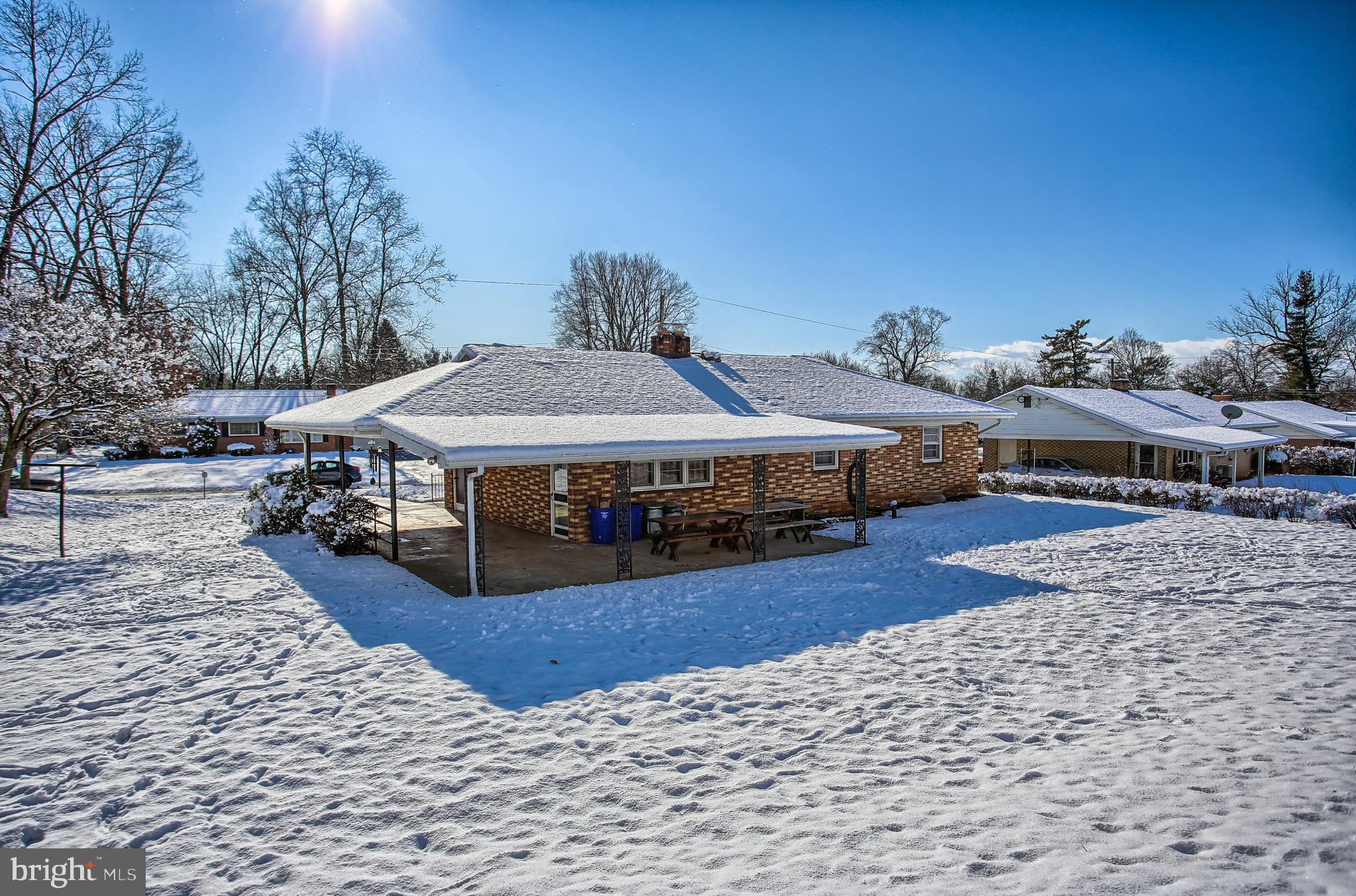 1887 Marigold Road York, PA 17408 - Photo 32 of 37