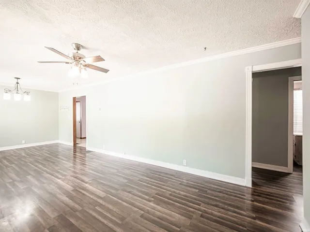 $175,000 | 1283 West County Road 50 South, Petersburg, IN 47567