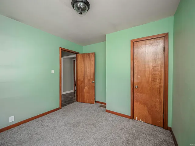 $175,000 | 1283 West County Road 50 South, Petersburg, IN 47567