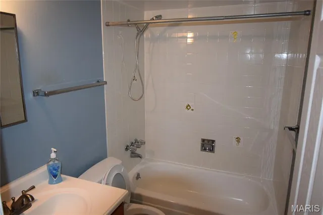 $1,950 | 3626 Blecha Road, Imperial, MO 63052