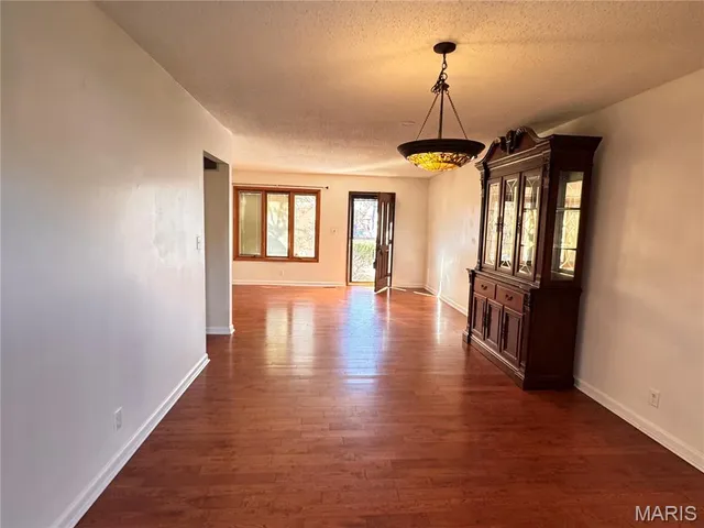 $1,850 | 3626 Blecha Road, Imperial, MO 63052