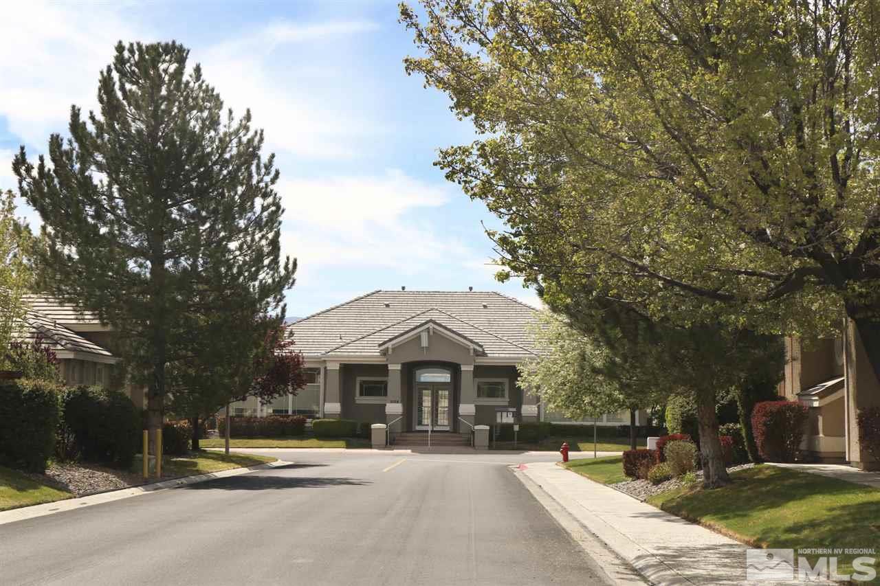 9676 Otter Way Reno, NV 89521 - Photo 3 of 40 Photo 3