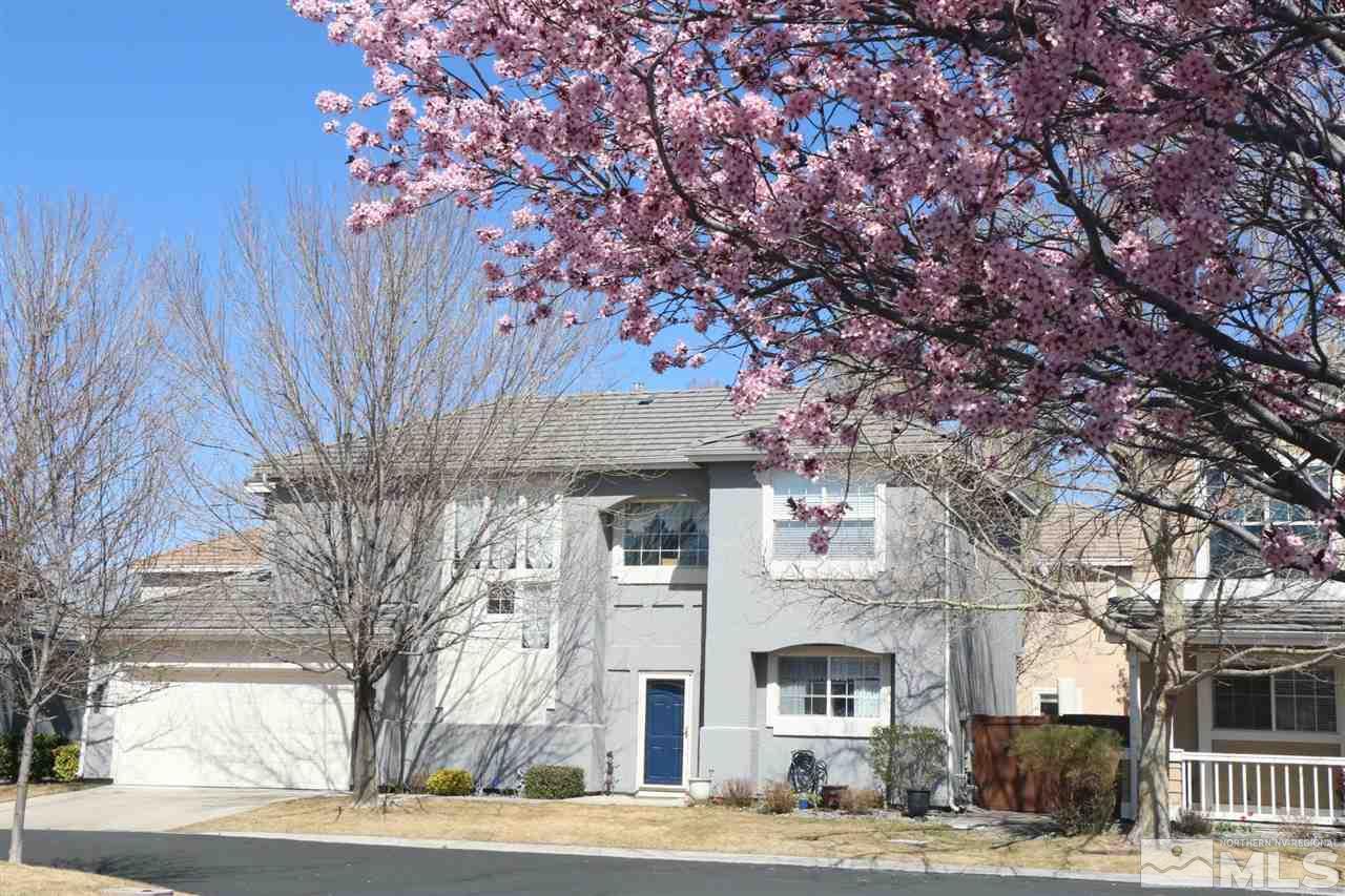9676 Otter Way Reno, NV 89521 - Photo 4 of 40 Photo 4