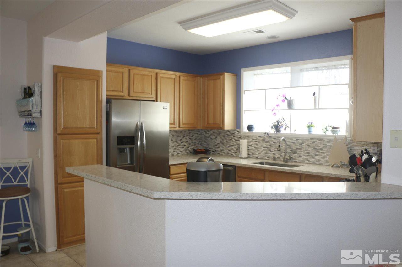 9676 Otter Way Reno, NV 89521 - Photo 8 of 40 Photo 8