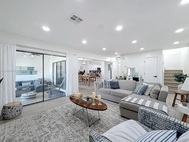 $379,000 | 8117 Northwest 71st Court, Tamarac, FL 33321