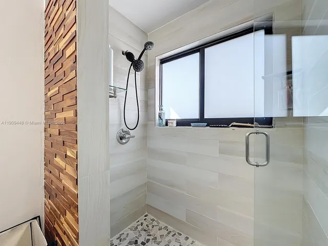 $379,000 | 8117 Northwest 71st Court, Tamarac, FL 33321