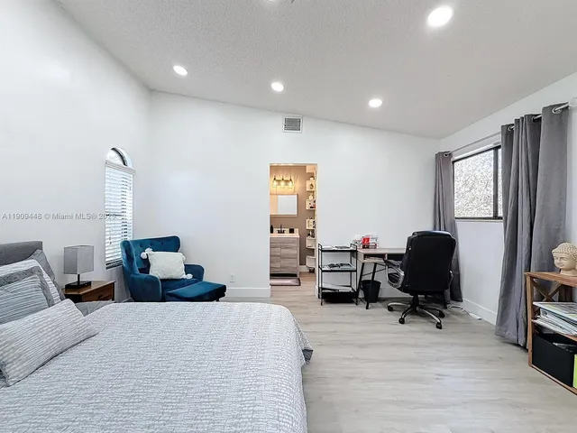 $379,000 | 8117 Northwest 71st Court, Tamarac, FL 33321