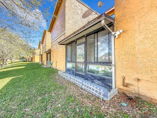 $379,000 | 8117 Northwest 71st Court, Tamarac, FL 33321