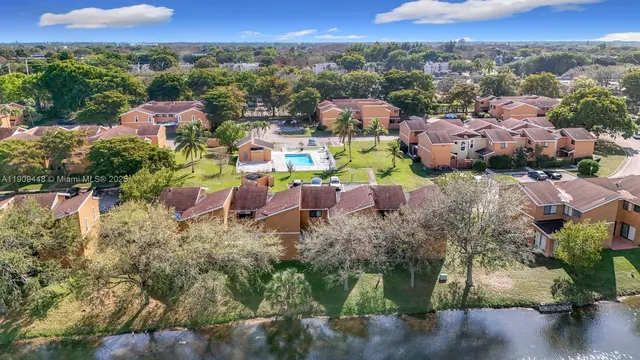 $379,000 | 8117 Northwest 71st Court, Tamarac, FL 33321