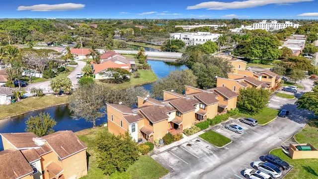 $379,000 | 8117 Northwest 71st Court, Tamarac, FL 33321