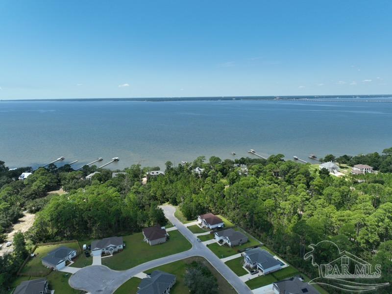 5565 Kailey Road Milton, FL 32583 - Photo 4 of 8