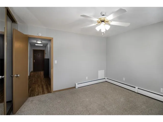 $1,300 | 7414 West 22nd Street, Unit 315, St. Louis Park, MN 55426