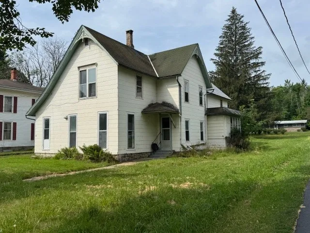 $89,900 | 48 Pleasant, Wellsville, NY 14895
