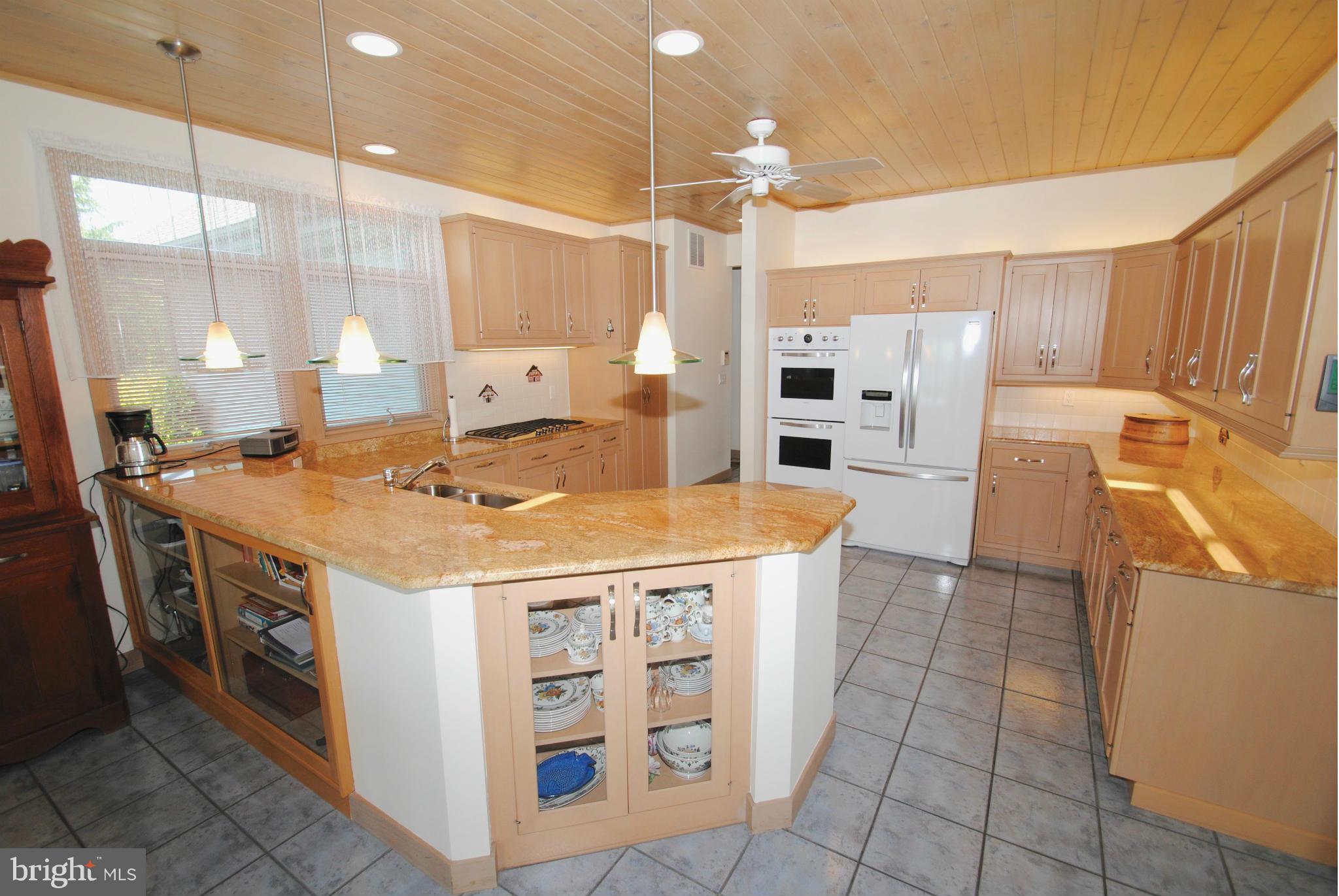 3410 Hidden River View Road Annapolis, MD 21403 - Photo 18 of 30 Viking appliances, granite counters