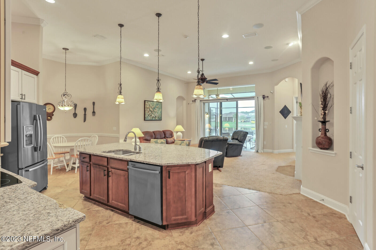 291 Ellsworth Circle St. Johns, FL 32259 - Photo 15 of 72 a large bathroom with a large tub and shower
