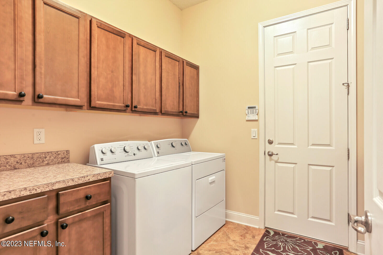 291 Ellsworth Circle St. Johns, FL 32259 - Photo 32 of 72 a utility room with dryer and washer