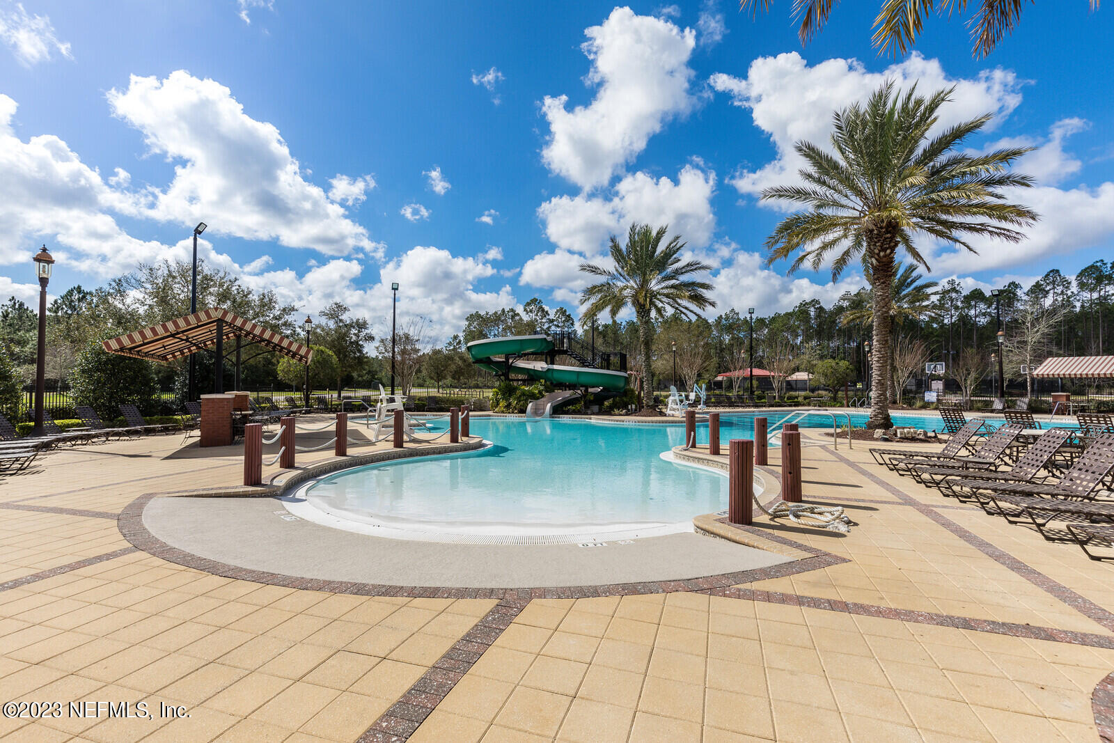 291 Ellsworth Circle St. Johns, FL 32259 - Photo 45 of 72 a view of a fountain with a fountain