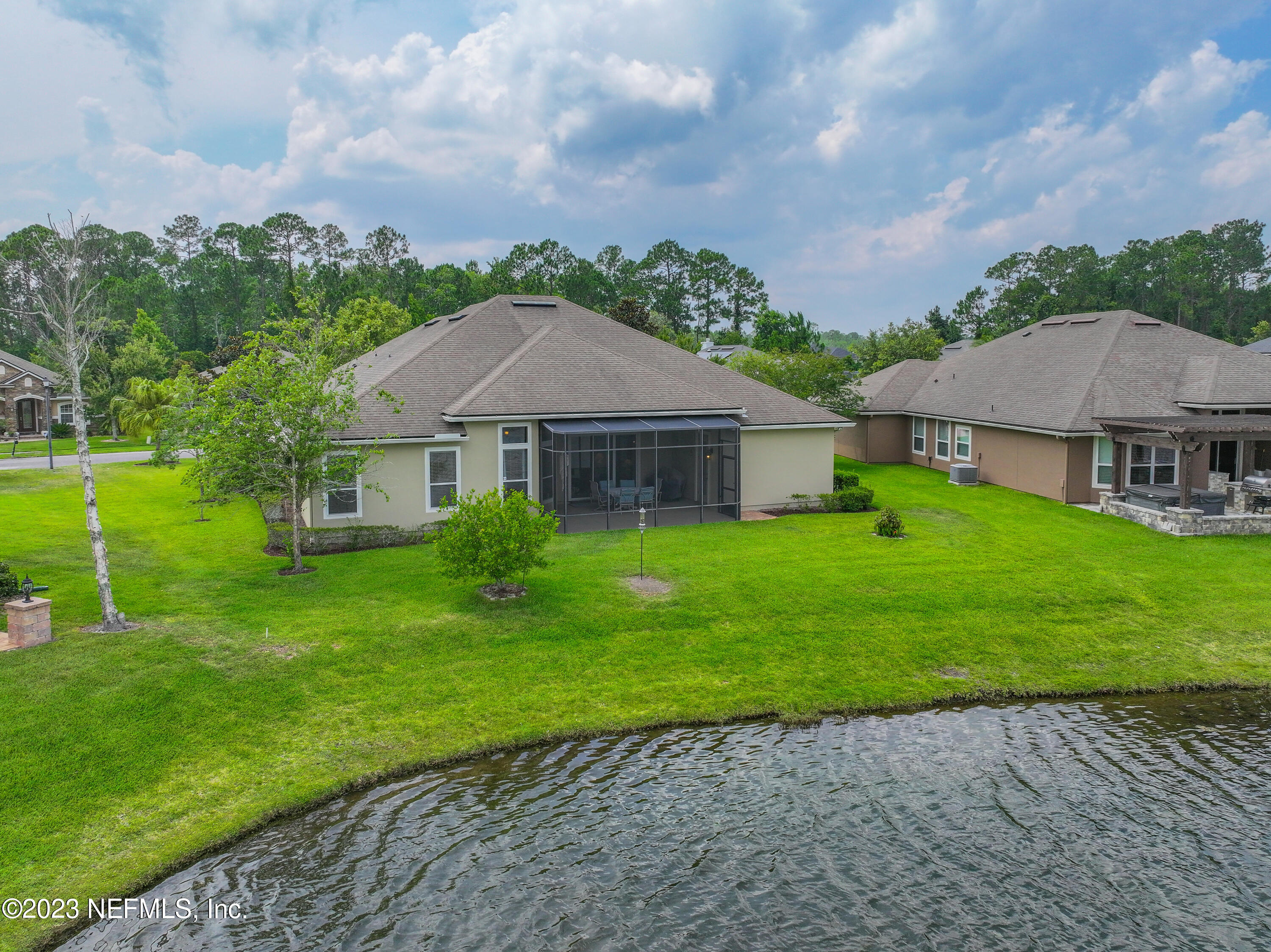 291 Ellsworth Circle St. Johns, FL 32259 - Photo 63 of 72 a front view of a house with garden