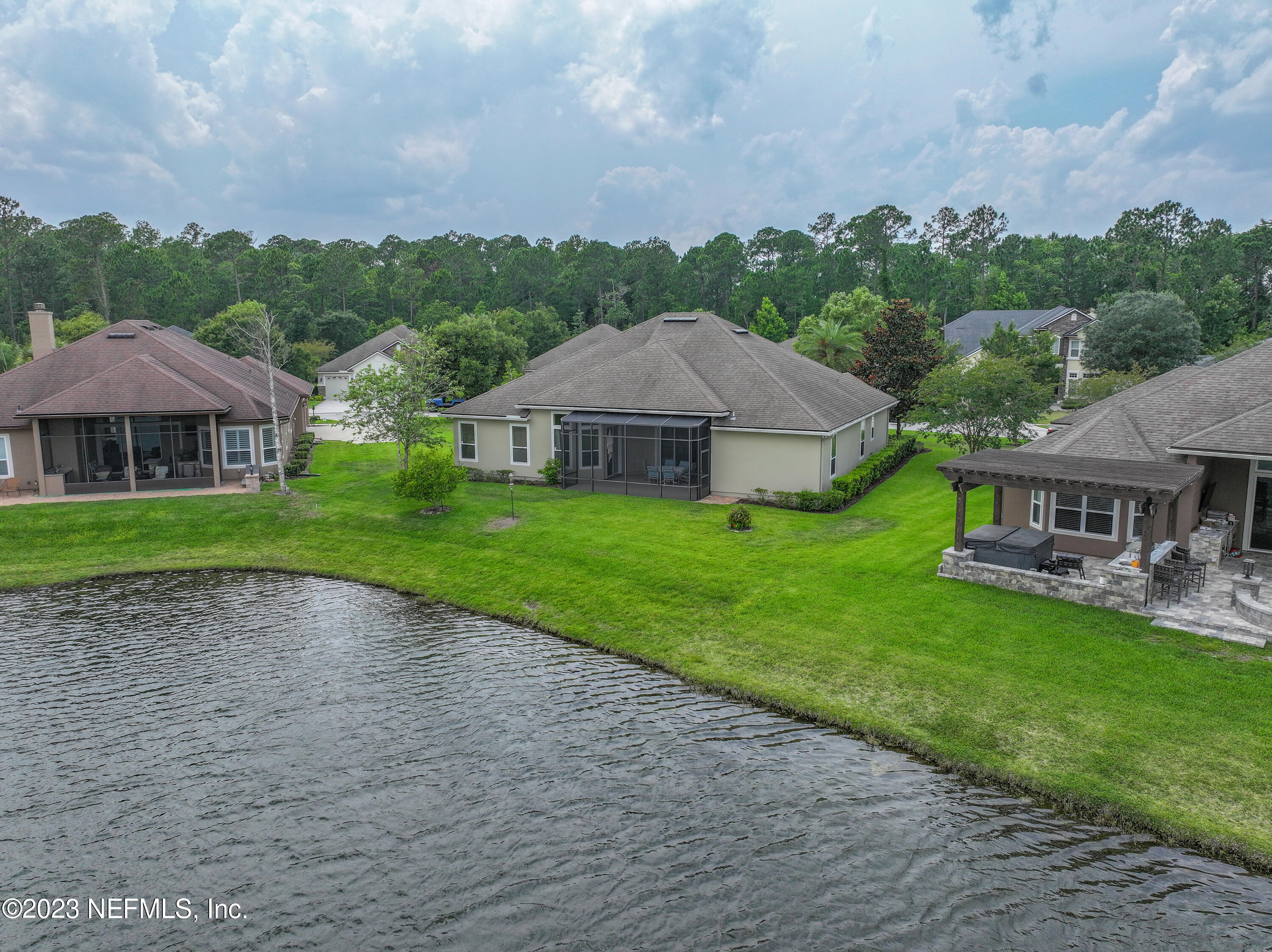 291 Ellsworth Circle St. Johns, FL 32259 - Photo 65 of 72 a view of a garden with a house in the background