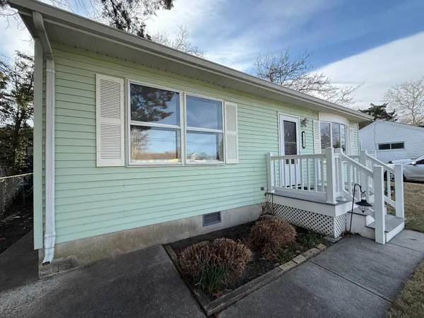 $425,000 | 503 Howland Avenue, North Cape May, NJ 08204