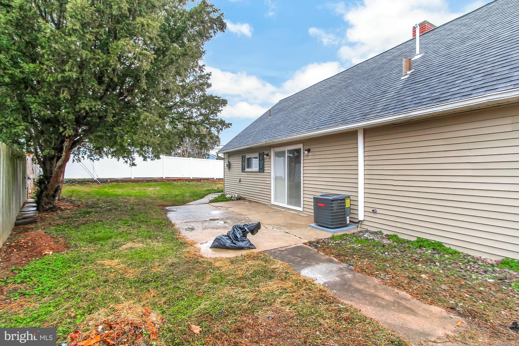 713 Fireside Road York, PA 17404 - Photo 26 of 28