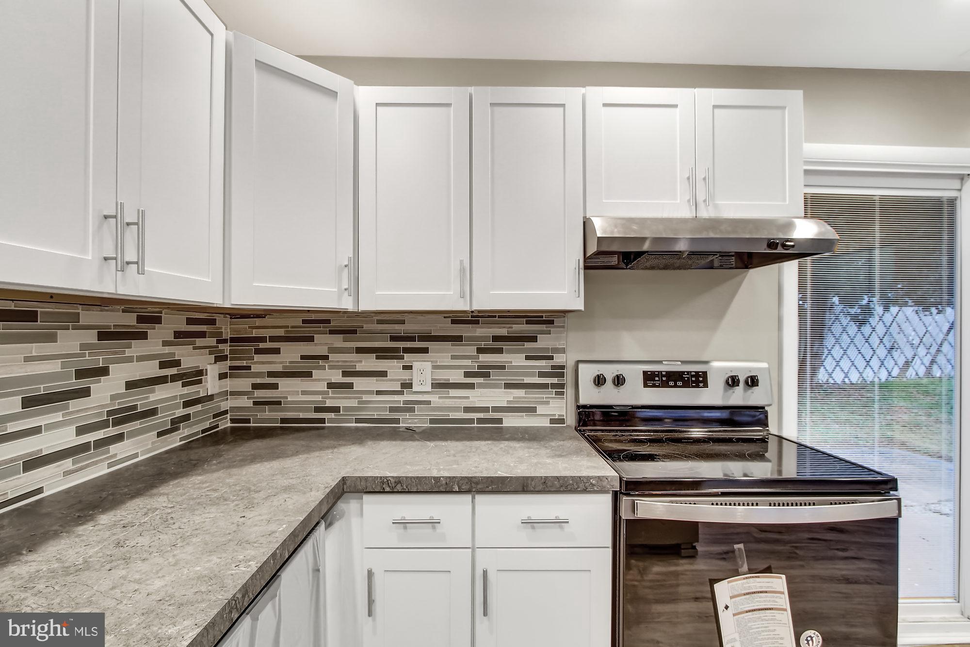 713 Fireside Road York, PA 17404 - Photo 10 of 28