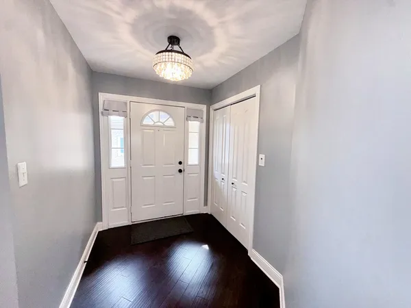 $3,000 | 7714 Northfield Lane, Tinley Park, IL 60487