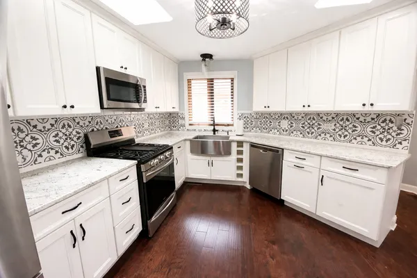 $3,000 | 7714 Northfield Lane, Tinley Park, IL 60487