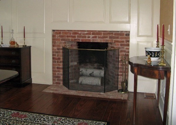 1125 N Road Hardwick, MA 01037 - Photo 28 of 41 a living room with a fireplace