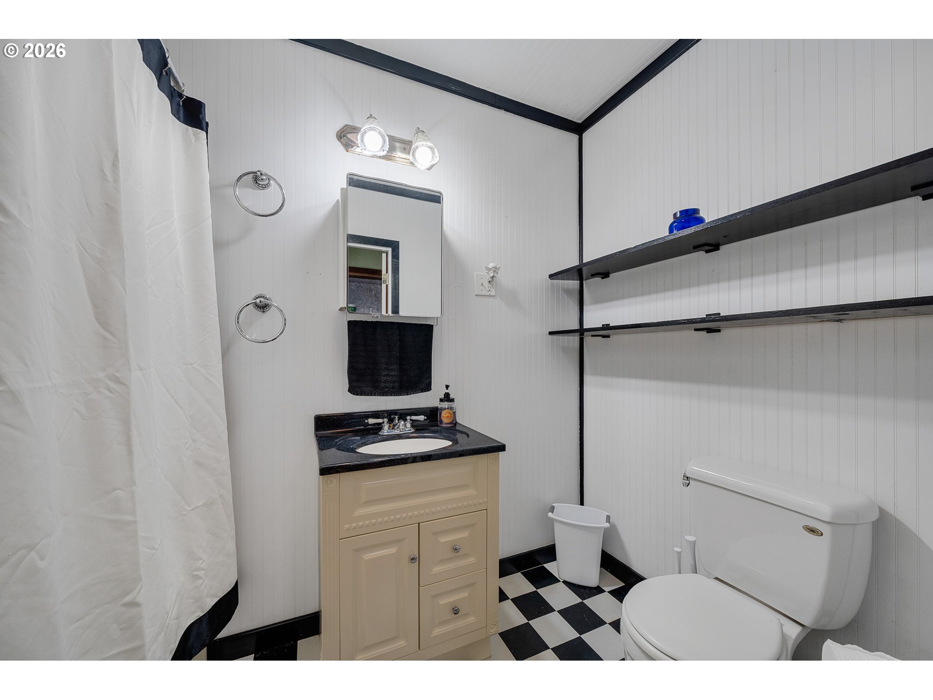7705 Alderbrook Road Tillamook, OR 97141 - Photo 19 of 48