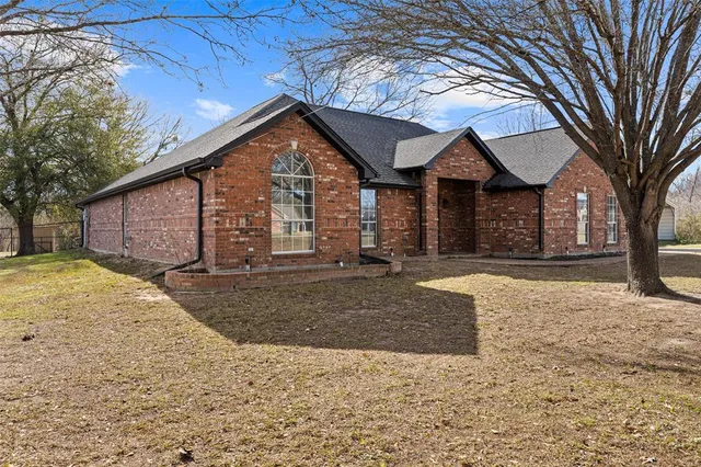 $535,000 | 510 Oklahoma Street, Van, TX 75790