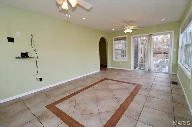 $290,000 | 28551 Highway 32, Lebanon, MO 65536