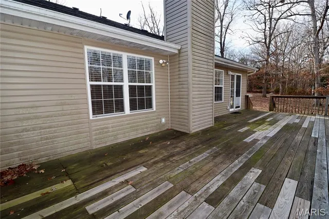 $290,000 | 28551 Highway 32, Lebanon, MO 65536