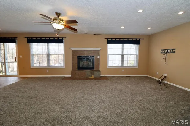 $290,000 | 28551 Highway 32, Lebanon, MO 65536