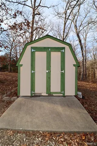 $290,000 | 28551 Highway 32, Lebanon, MO 65536