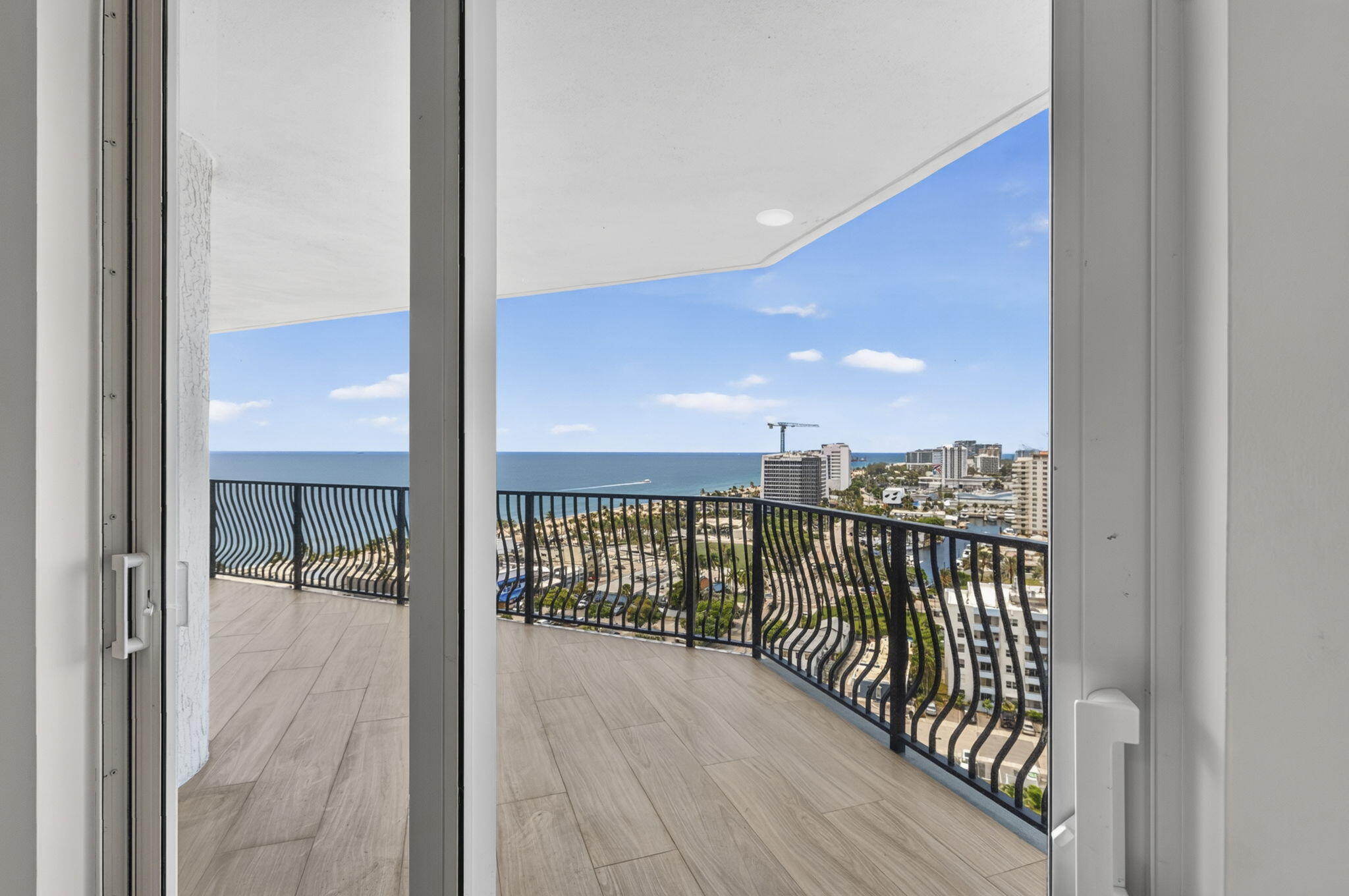 100 South Birch Road, Unit 1701A Fort Lauderdale, FL 33316 - Photo 26 of 50 33-web-or-mls-8I8A4574