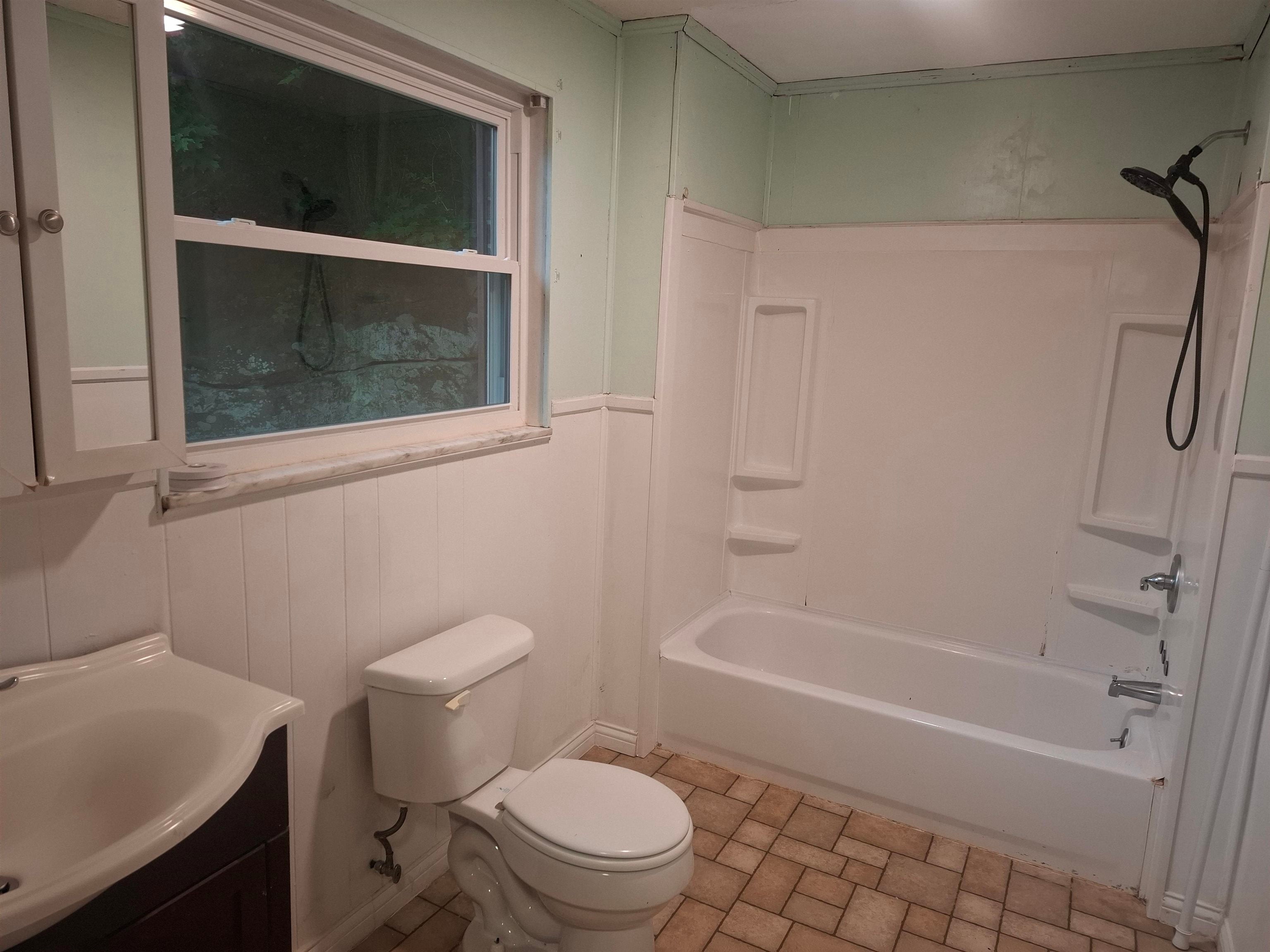 503 Green Valley Road Huntington, WV 25701 - Photo 12 of 15 Gallery Image 12