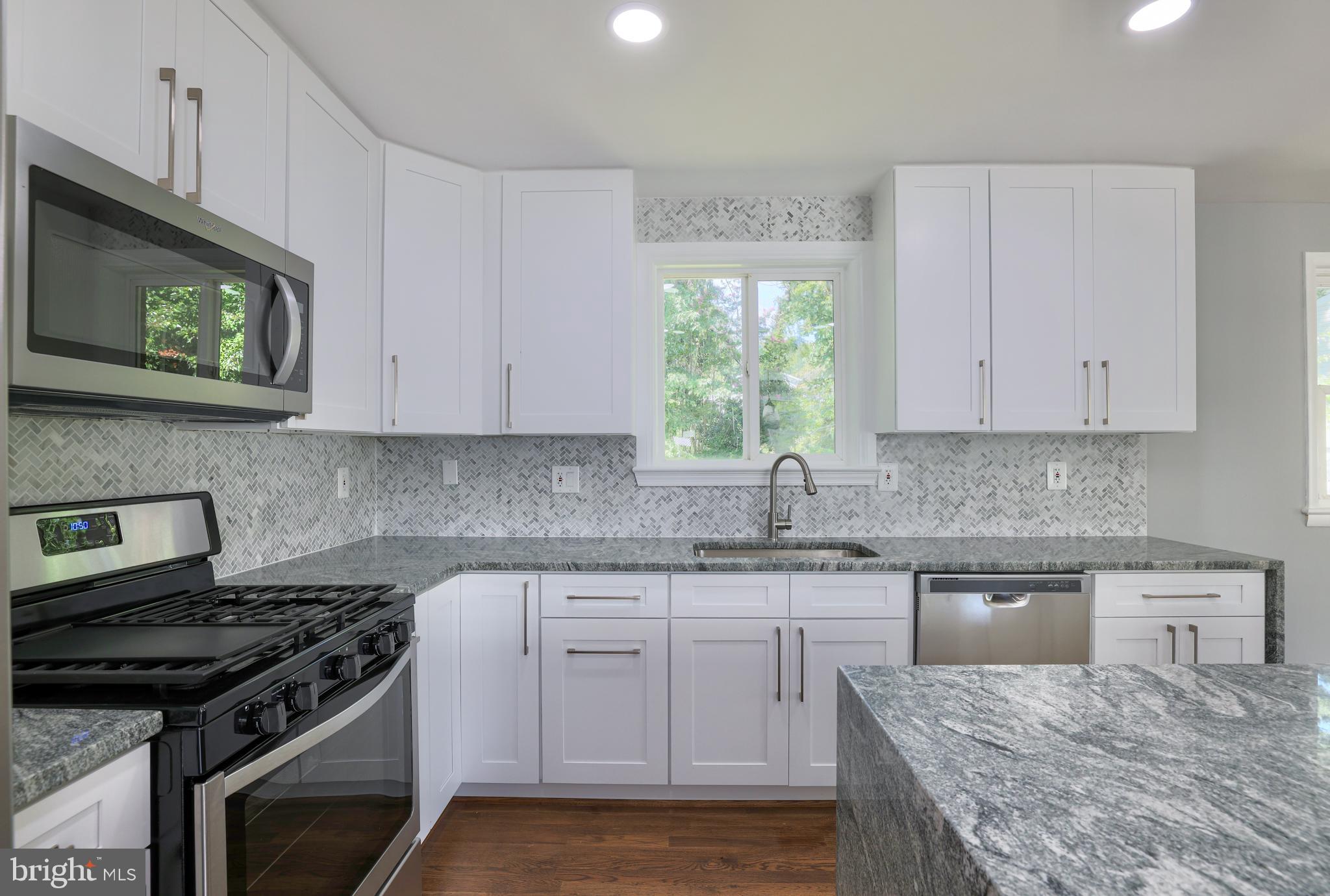 6503 Summerhill Road Temple Hills, MD 20748 - Photo 8 of 37 Gallery Image 8