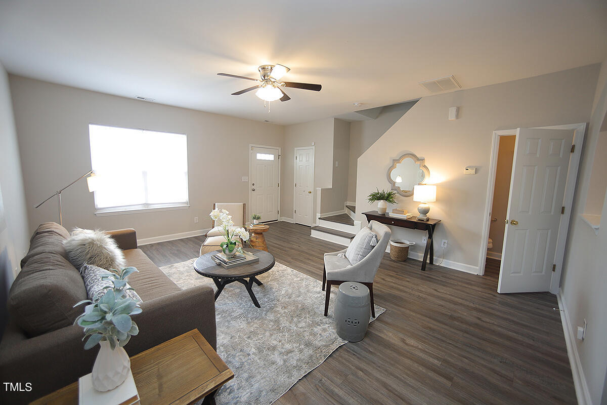 6012 San Marcos Way Raleigh, NC 27616 - Photo 5 of 17 Lots of Sunlight and very Airy!