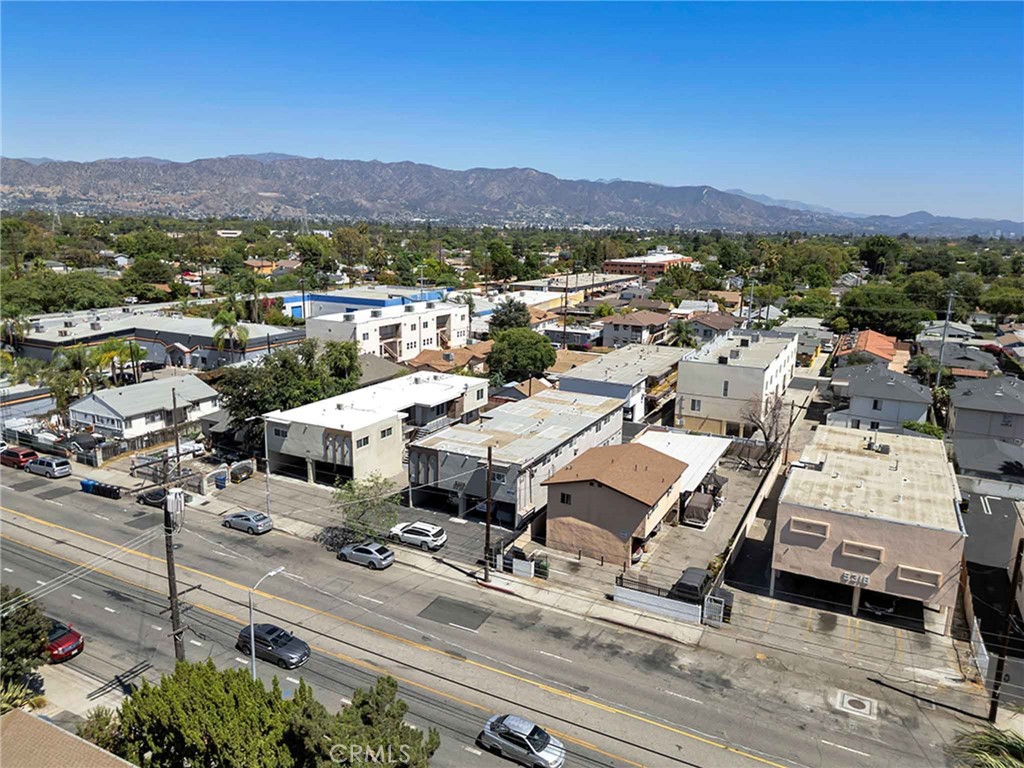 5326 Cahuenga Boulevard North Hollywood, CA 91601 - Photo 11 of 15 a view of a city