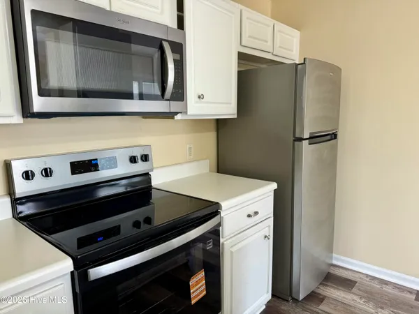 $179,900 | 2508 Bluff View Court, Unit B, Greenville, NC 27834