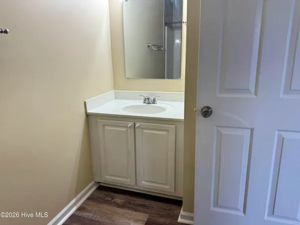 $179,900 | 2508 Bluff View Court, Unit B, Greenville, NC 27834