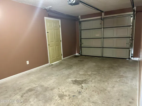 $179,900 | 2508 Bluff View Court, Unit B, Greenville, NC 27834