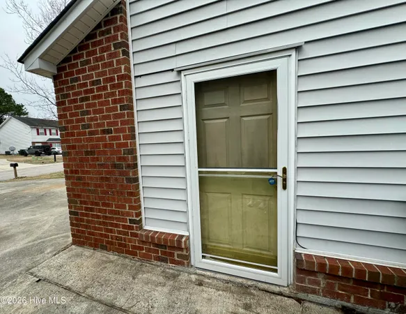 $179,900 | 2508 Bluff View Court, Unit B, Greenville, NC 27834