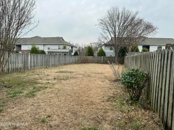 $179,900 | 2508 Bluff View Court, Unit B, Greenville, NC 27834