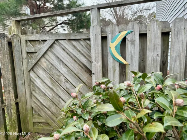 $179,900 | 2508 Bluff View Court, Unit B, Greenville, NC 27834