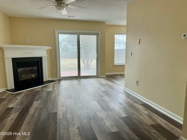 $179,900 | 2508 Bluff View Court, Unit B, Greenville, NC 27834