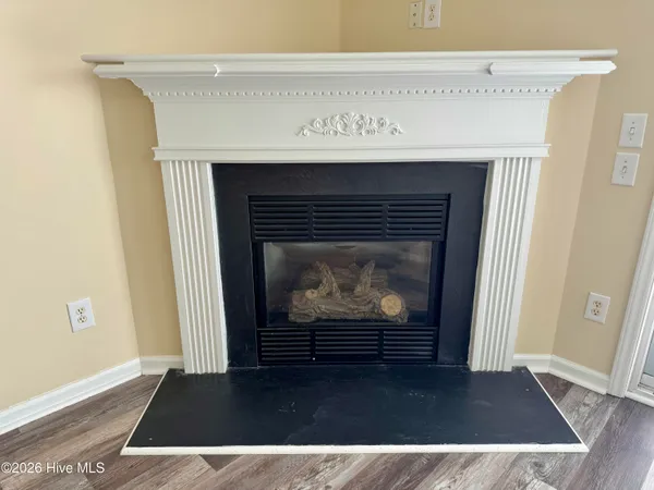 $179,900 | 2508 Bluff View Court, Unit B, Greenville, NC 27834