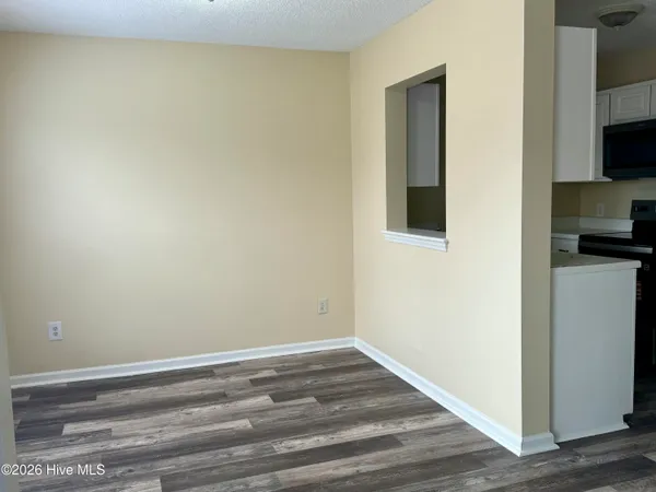 $179,900 | 2508 Bluff View Court, Unit B, Greenville, NC 27834