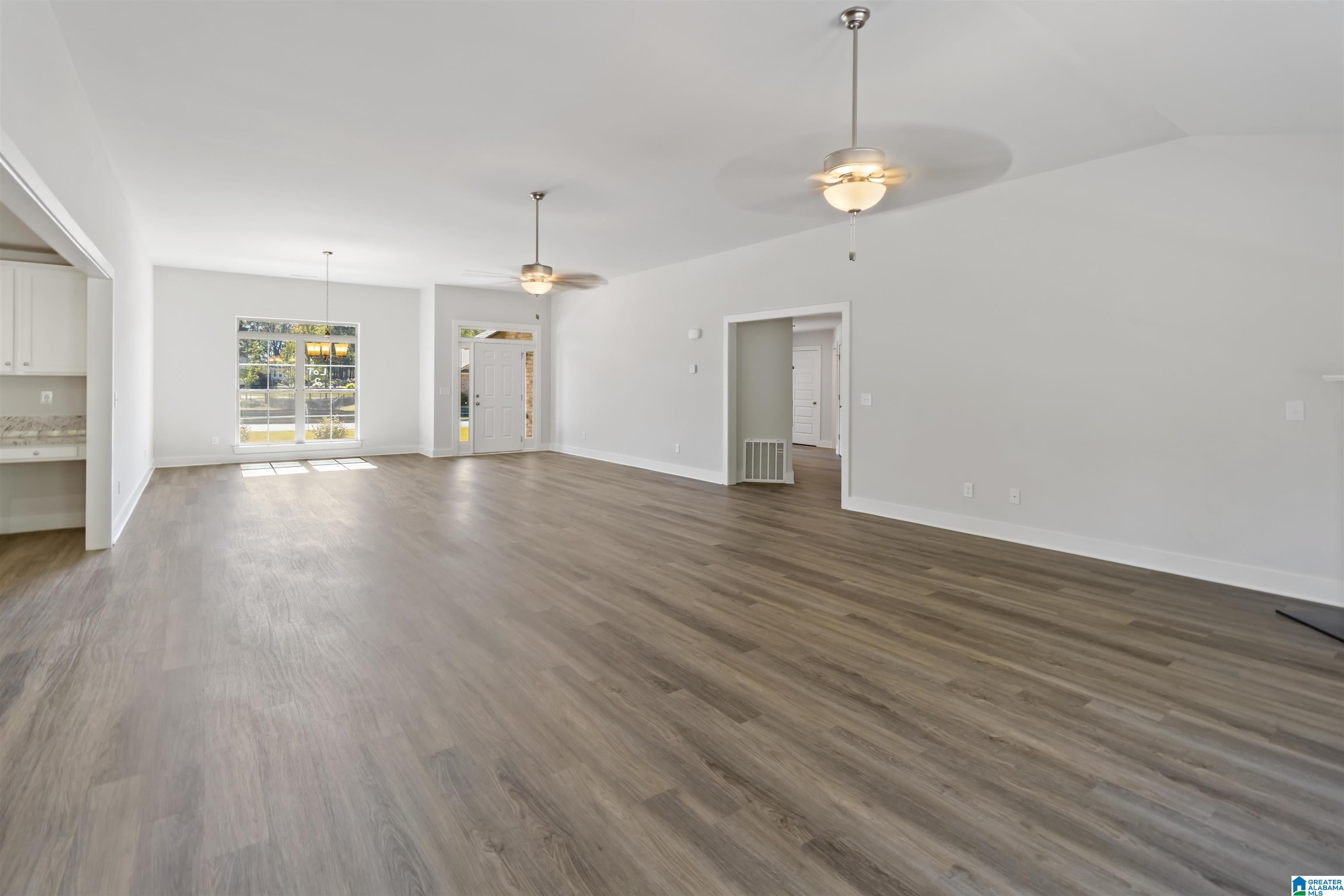213 Alder Road Alabaster, AL 35114 - Photo 10 of 28 Gallery Image 10